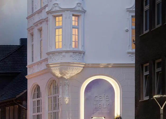 The Phoenix Phoenixsee Lejlighed